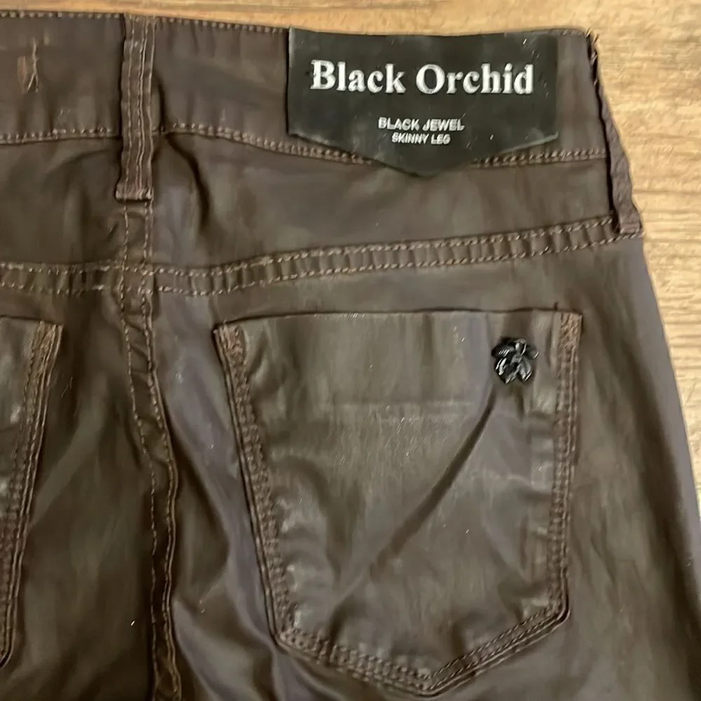 BLACK ORCHID BROWN VEGAN STRETCH LEATHER SKINNY LEG.  NEW - Picture 12 of 14